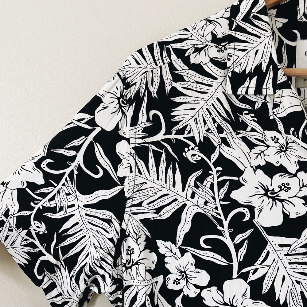 Goodfellow | Short Sleeve Button Up Shirt